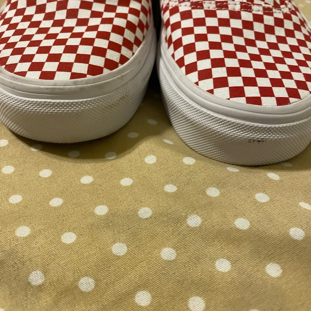 Vans Red and White Canvas Sneakers Iconic Checkerboard Design - Picture 2 of 8